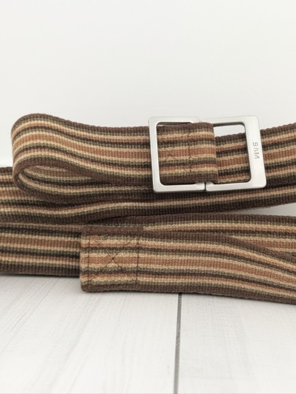 Vtg Korean S&m brown stripped textile belt with metal Buckle